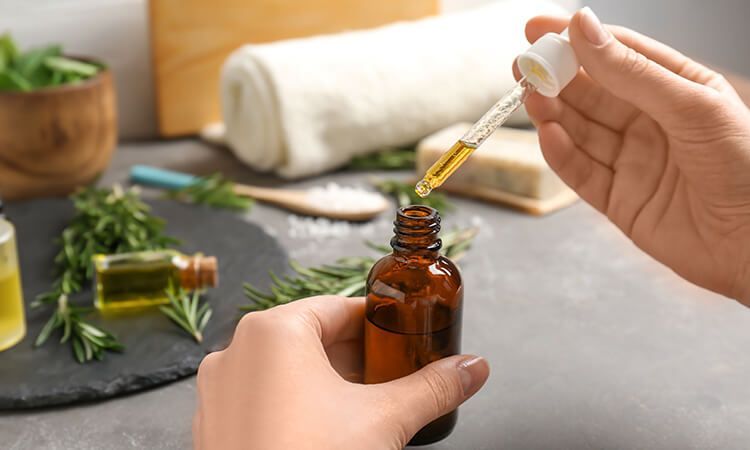 Aromatherapy massage service at home 