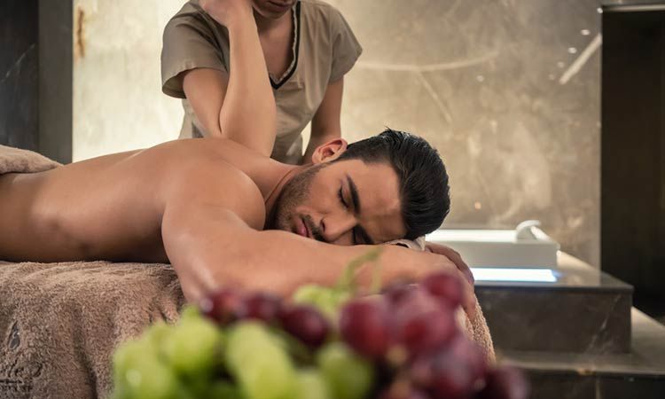 Thai massage service at home 
